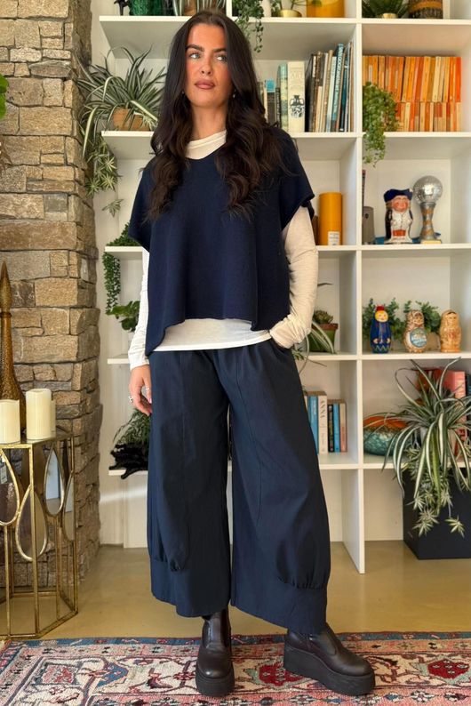 Bennie Quirky Barrel Pant Navy Pin Stripe